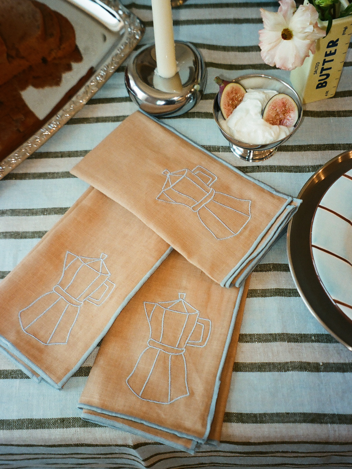 Cafe Linen Blend Napkin Set