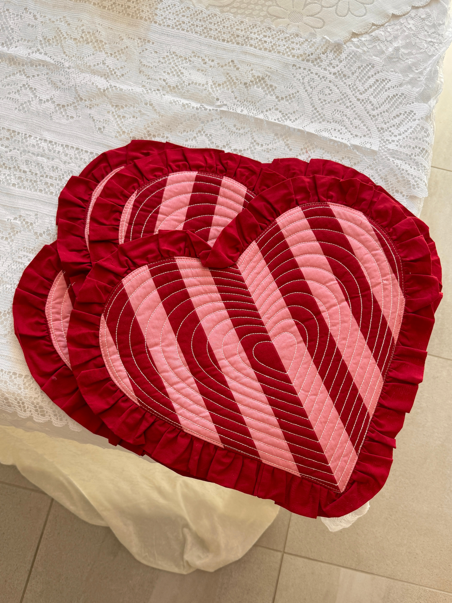 Reversible Stripe Heart Placemat Set