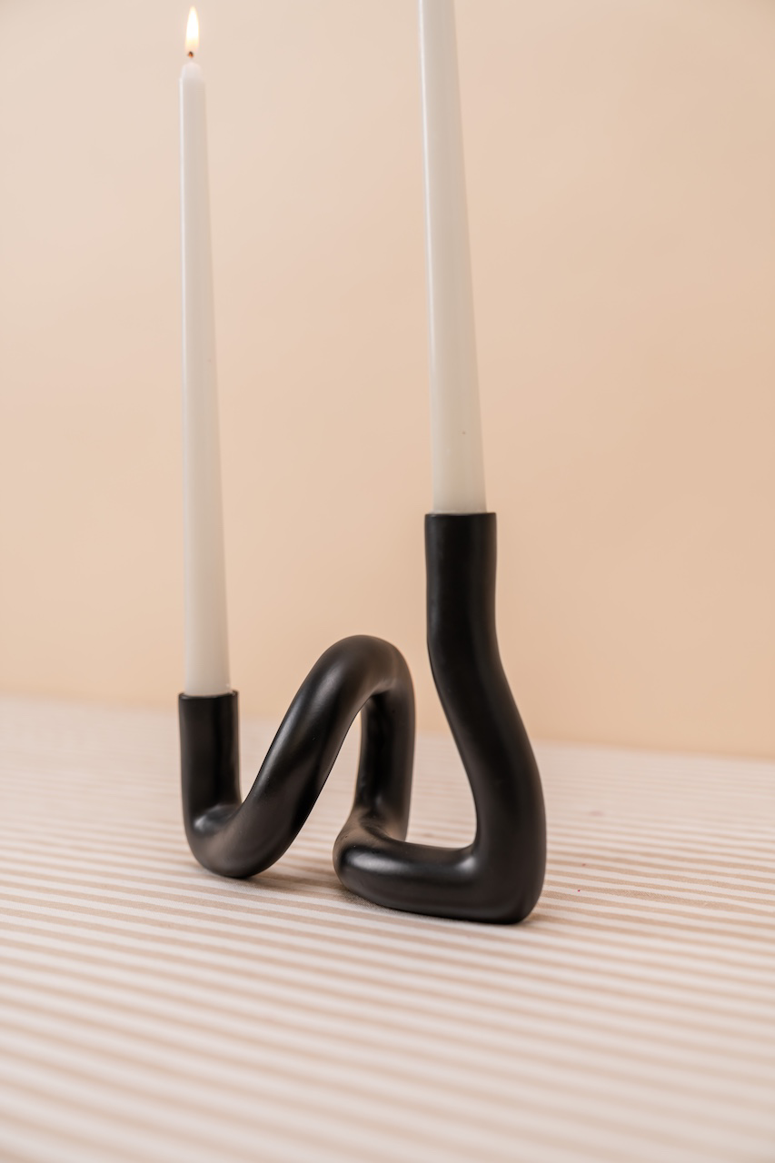 Black Metal 2-arm Candlestick Holder
