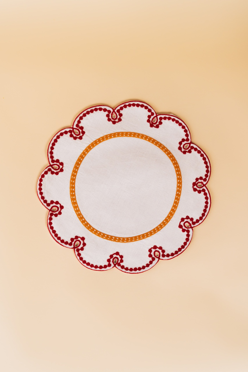 Fête Embroidered Linen Placemats in Red & Amber Set