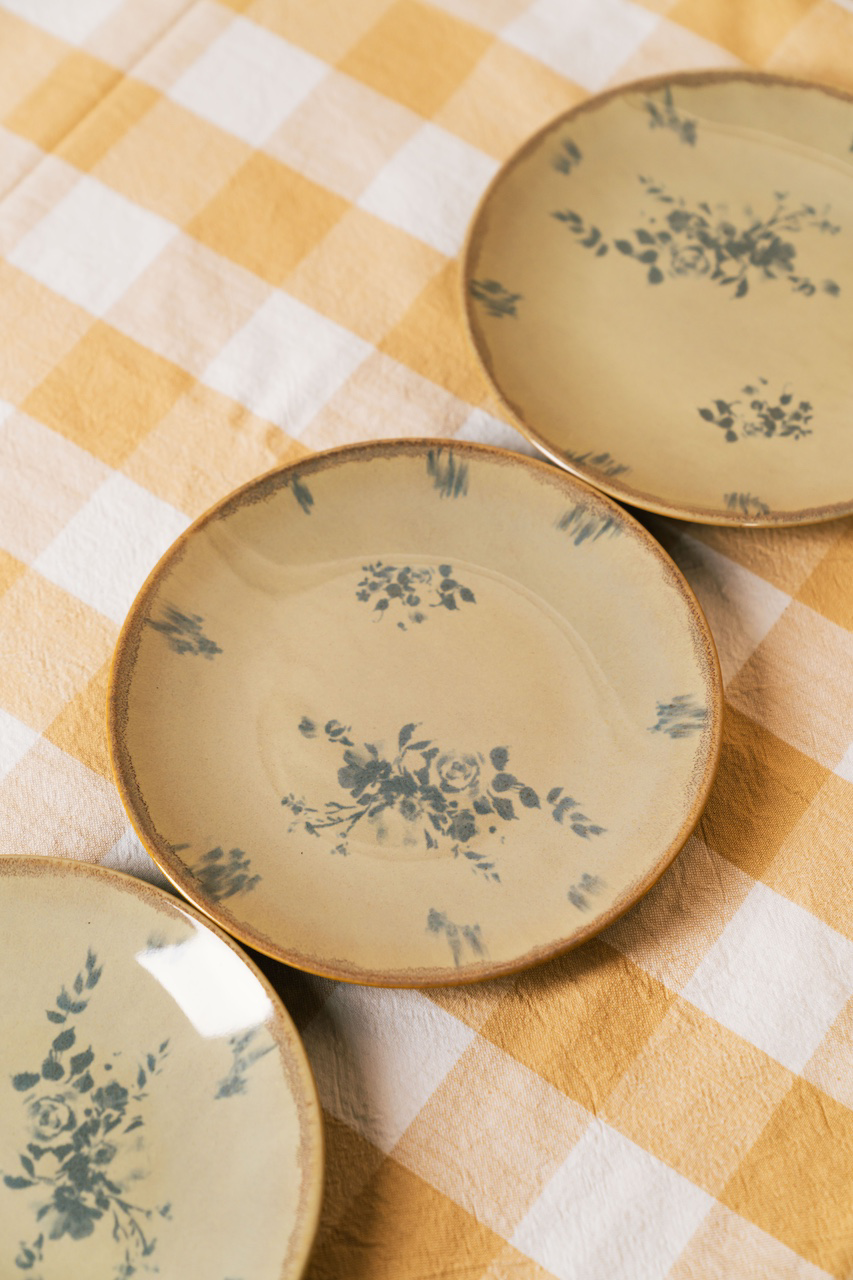 Floral Stoneware Dessert Plate
