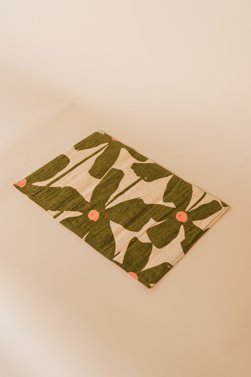 Olive Poppy Placemat Set