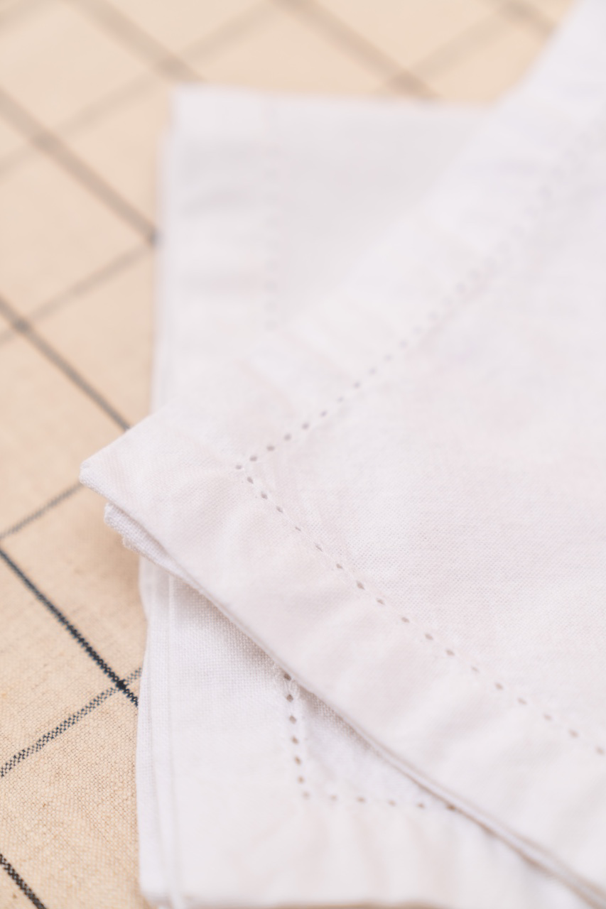 Plain White Hemstitch Cloth Napkin Set