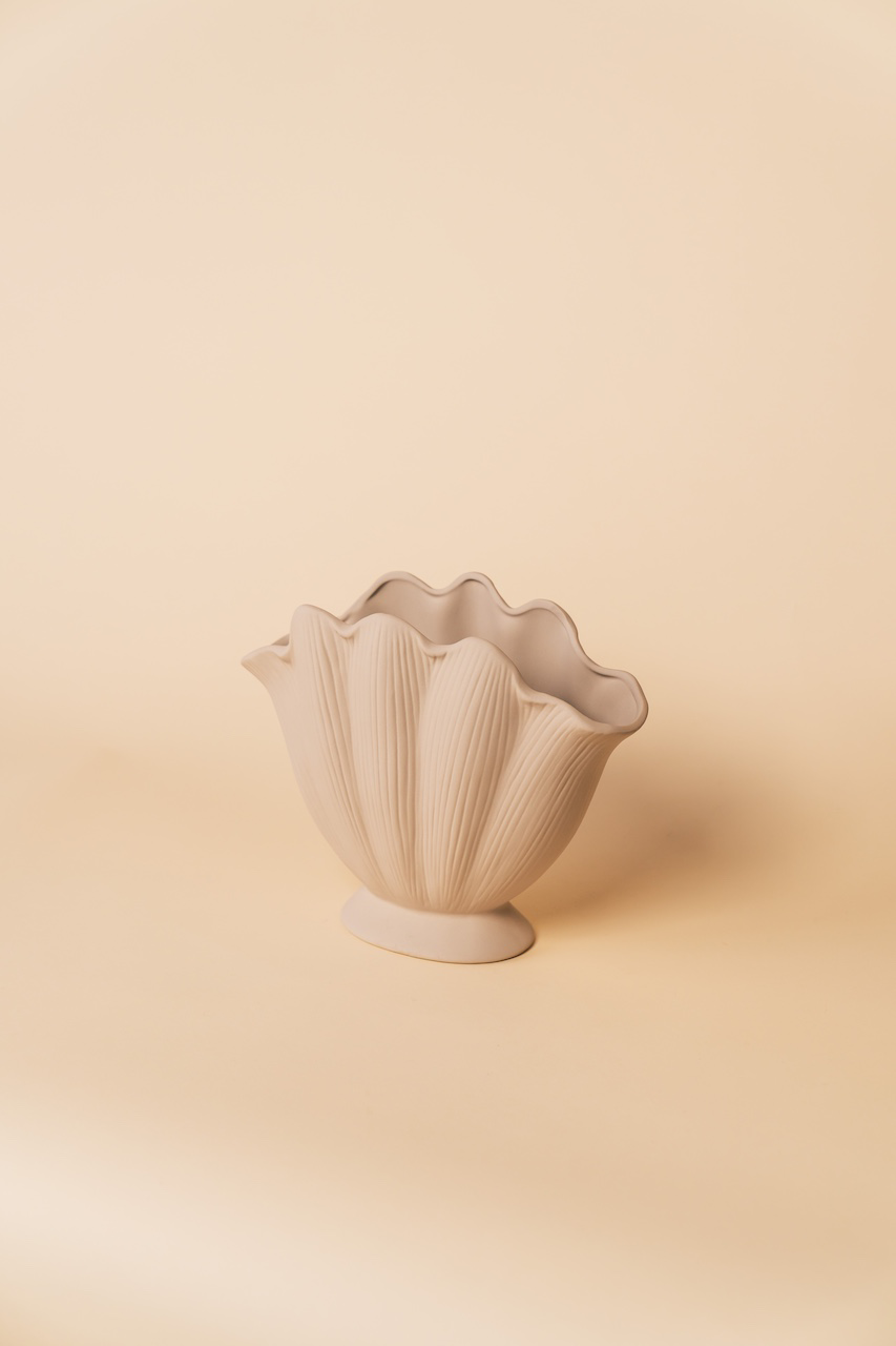 Shell-Shaped Vase