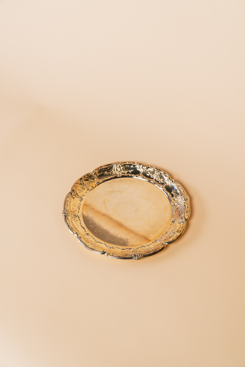 Vintage Medium Silver Scallop Trim Serving Platter