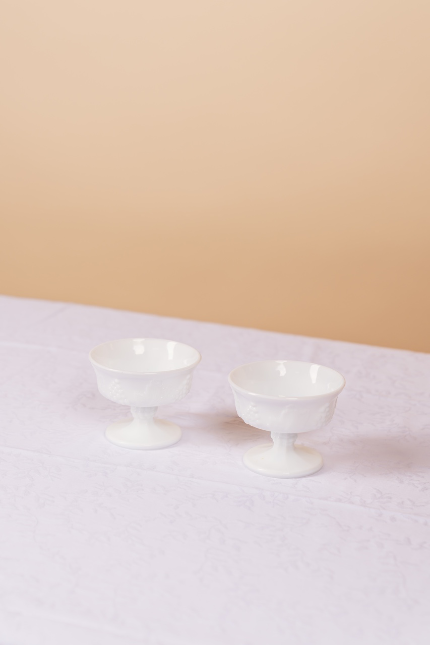 White Pedestal Dessert Bowl Set of 4