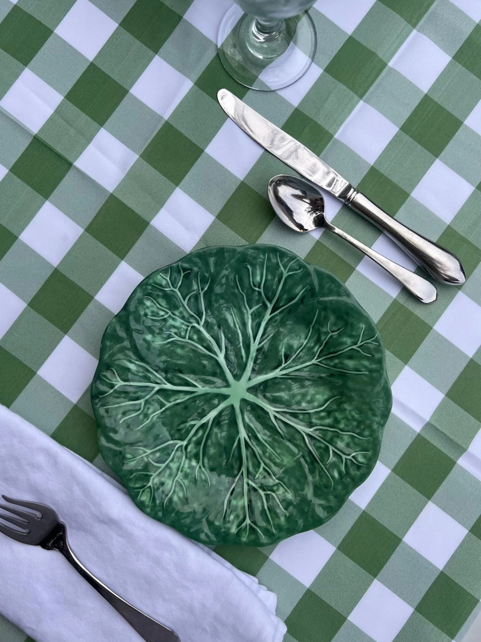 Green Cabbage Salad Plate Set