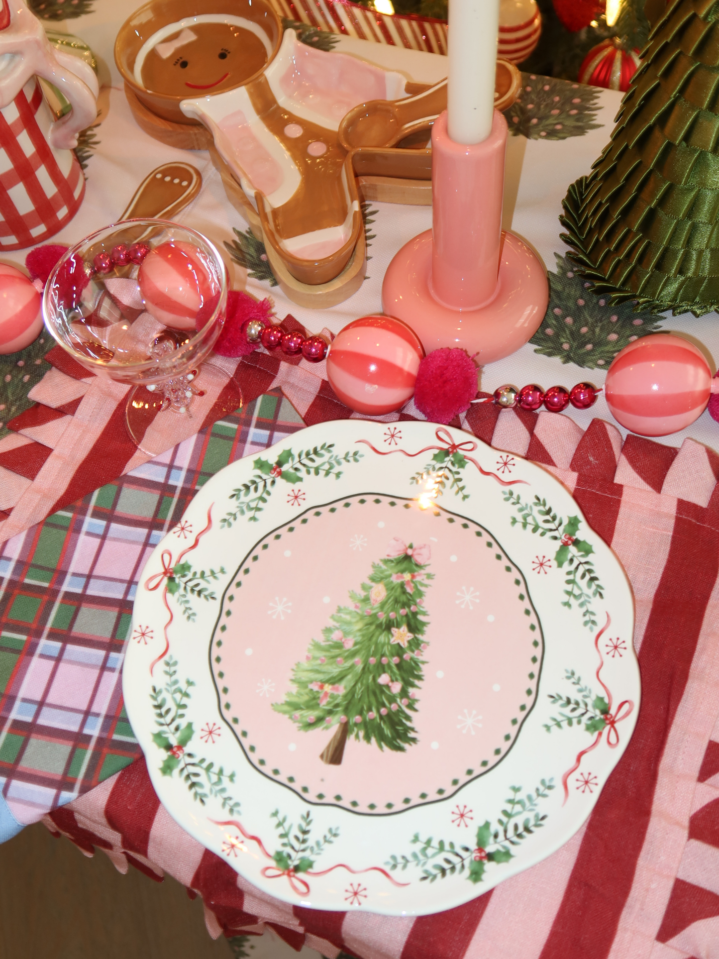 Pink Christmas Tree Dinner Plate Set