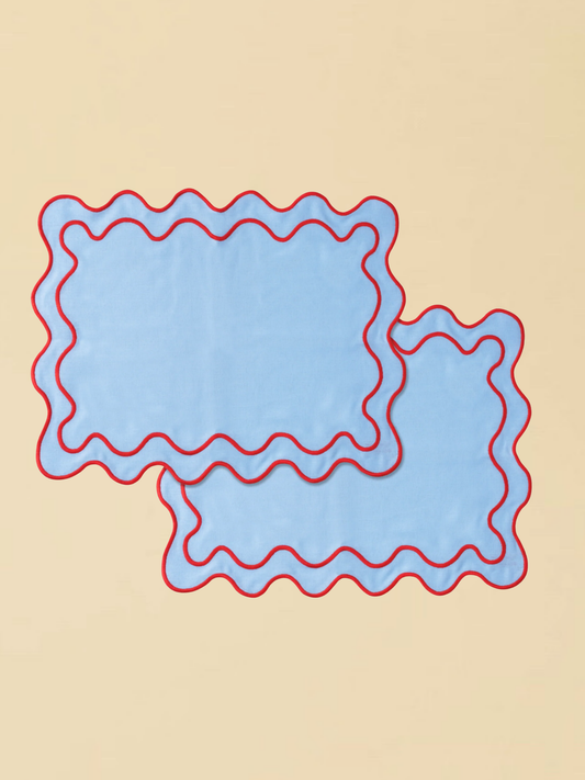 Blue Wavy Scallop Placemat Set