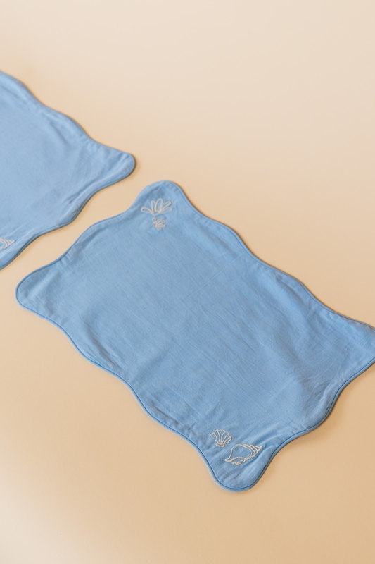 Blue Seashell Cotton-Linen Placemat