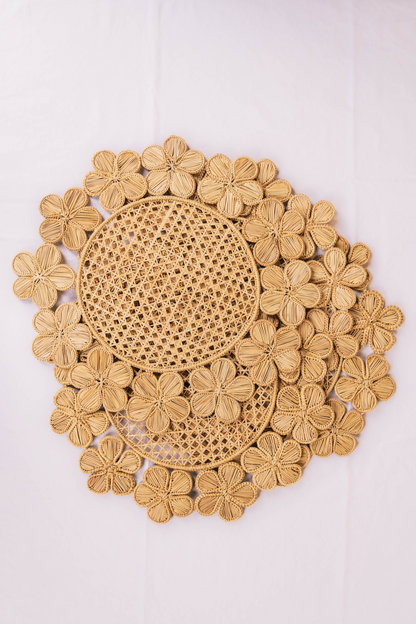 Flowers Around Iraca Placemat Set