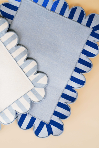 Jardin Embroidered Linen Scalloped Stripe Double-Sided Placemat in Blue