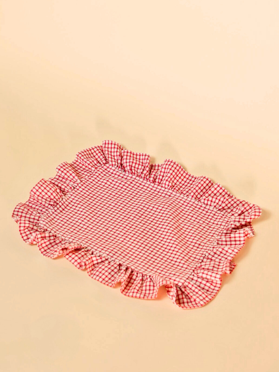 Red Gingham Ruffle Placemat Set