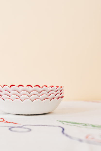 Red Scallop Small Bowl Set