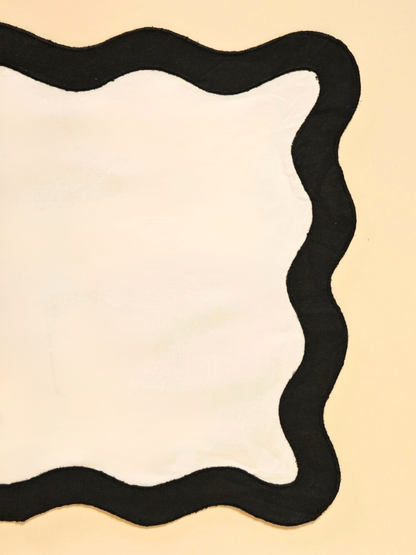 Scalloped Edge Black and White Placemat Set