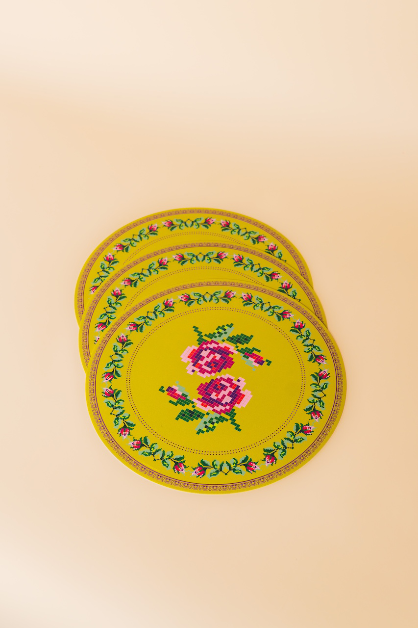 Trandafir Round Placemat Set