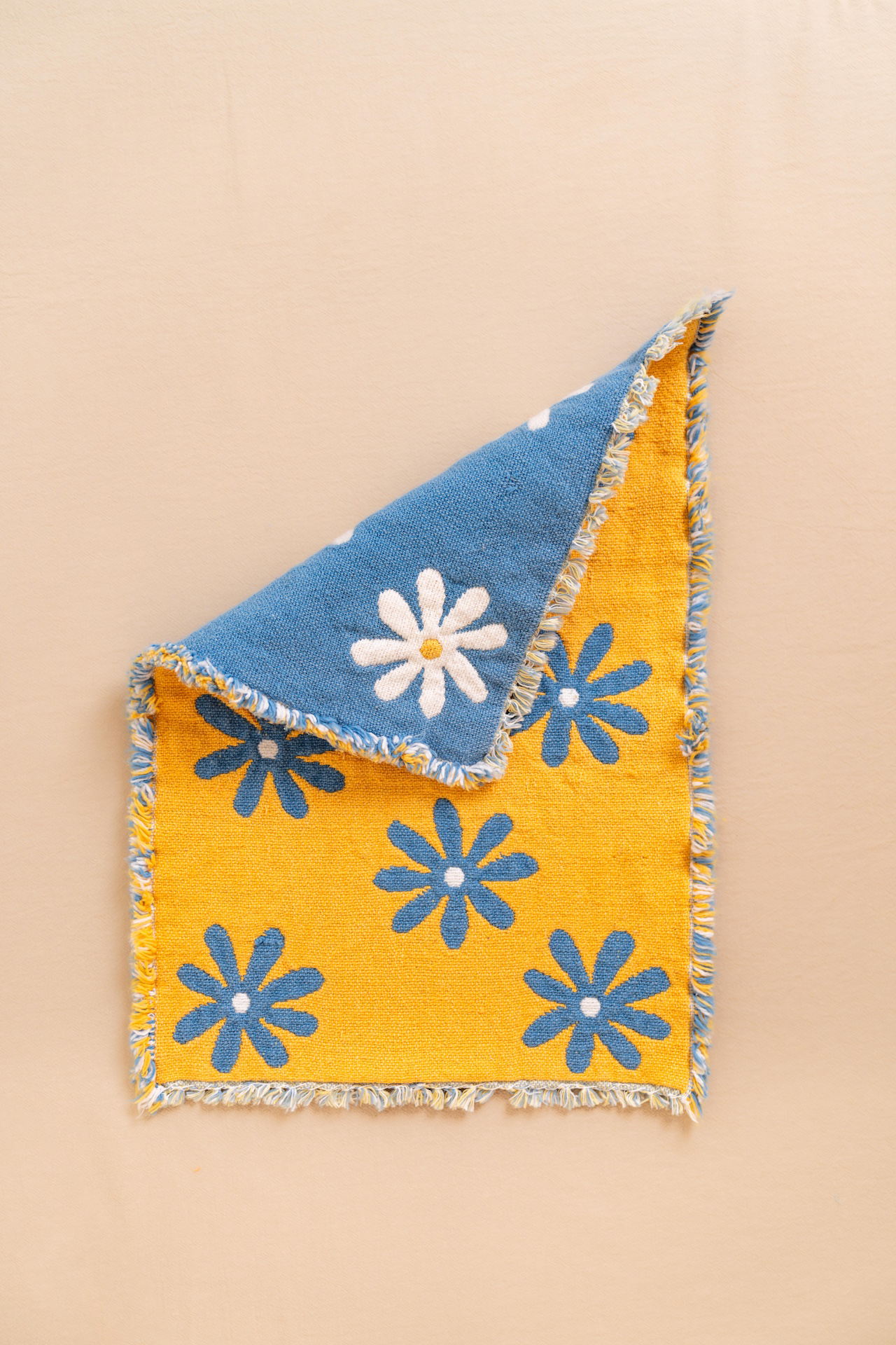 Vintage Reversible Flower Placemat